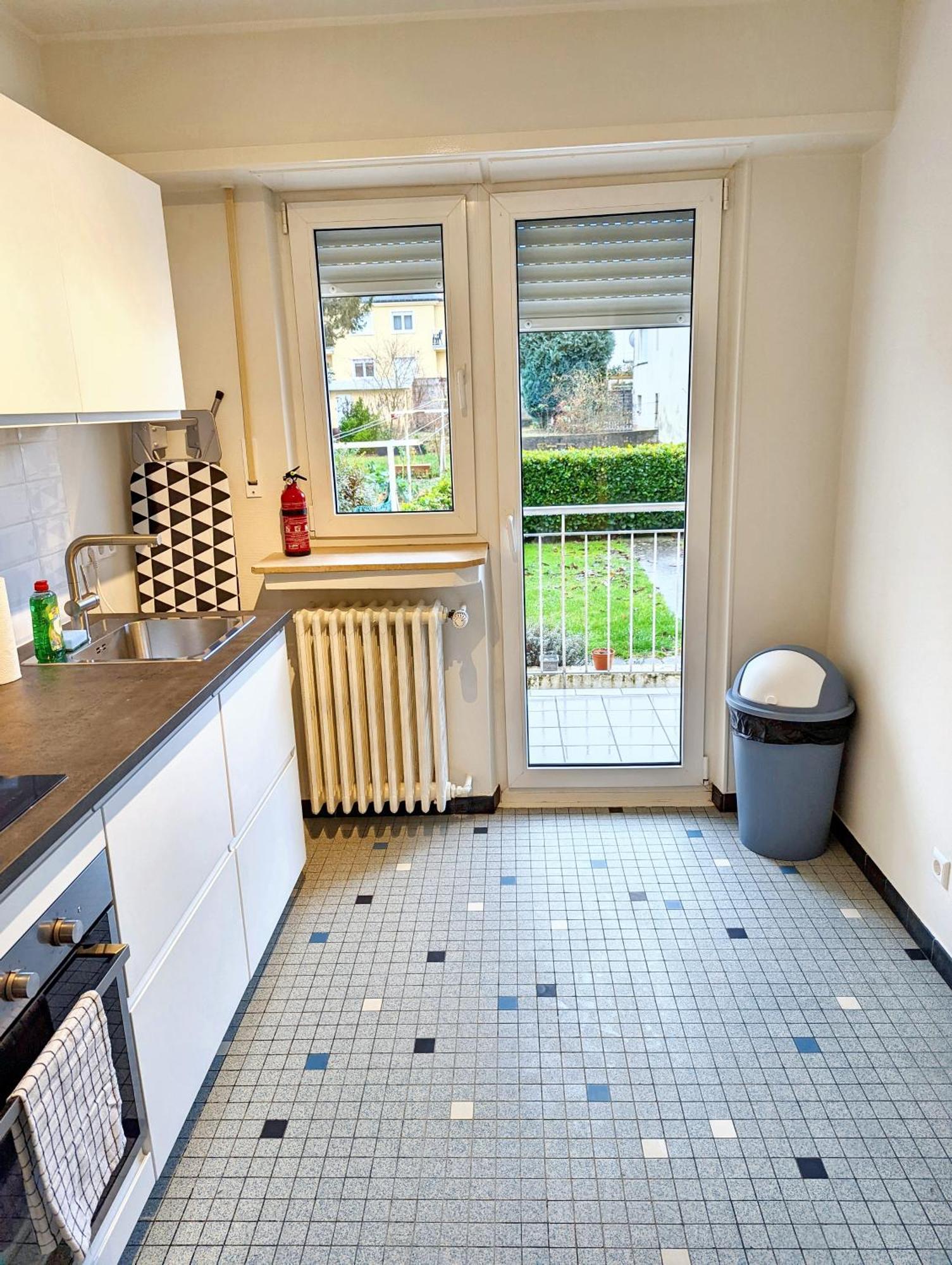 Apartment Howald 2 Bedroom With Private Garage & Garden *
